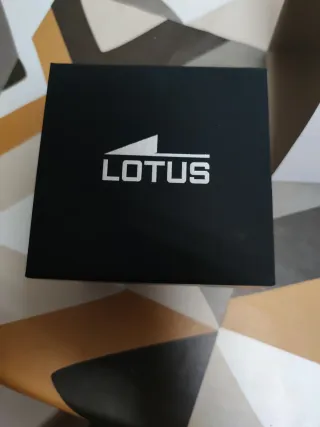 Reloj Lotus Chrono con correa azul