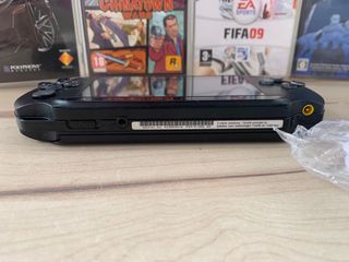 PSP Negra + 4 Juegos + Batería Nueva