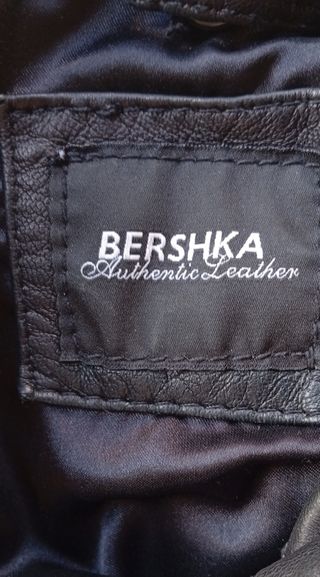Cazadora Piel Negra Bershka
