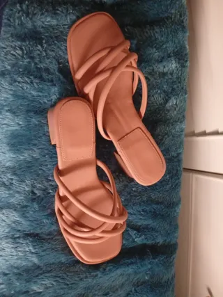 Sandalias de tacón rosa/beige