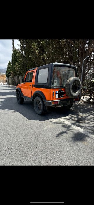 Suzuki Samurai 4x4 Naranja