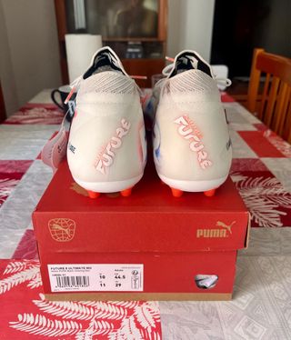 Botas de fútbol Puma alta gama
