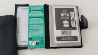 Monedero y Tarjetero Negro Cuero RFID