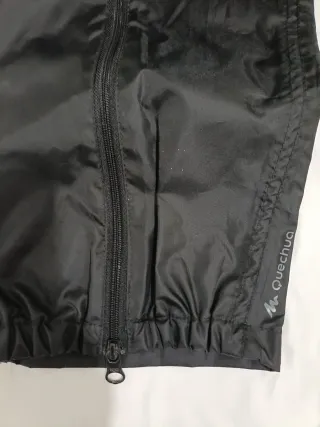 Sobrepantalón impermeable Quechua negro