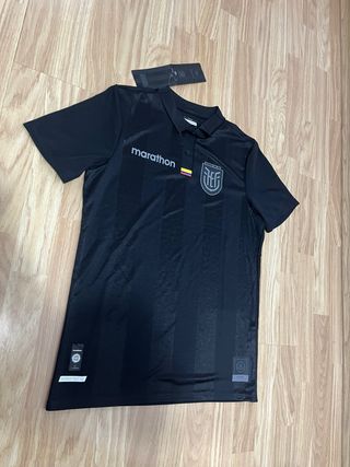 Camiseta Ecuador Negra