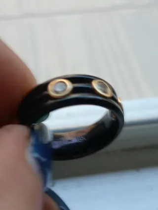 Anillo Oro 18k y Titanio con Circonitas