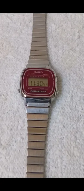 Reloj CASIO de mujer