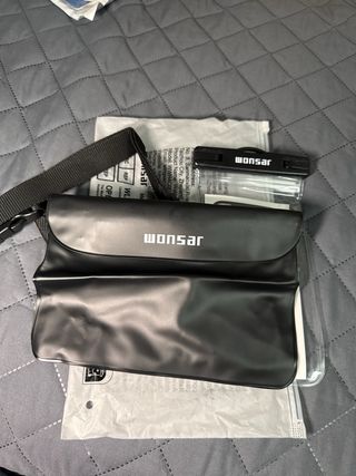 Funda impermeable Wonsar para móvil