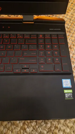 Portatile da gioco Omen by HP 15-dc1xxx i7-9750H