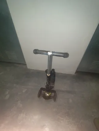 Patinete 3 ruedas con luces