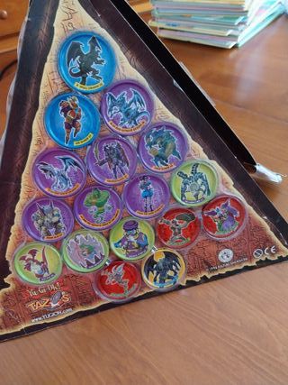 Coleção completa 50 tazos Yu Gi Oh com álbum