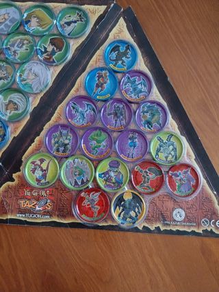 Coleção completa 50 tazos Yu Gi Oh com álbum