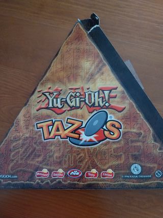 Coleção completa 50 tazos Yu Gi Oh com álbum