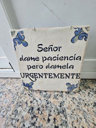 Azulejos decorativos con frases