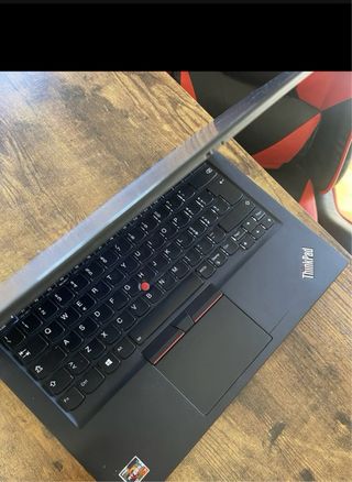 Lenovo T495s Ryzen 7  16GB SSD 256GB/ 14" FHD