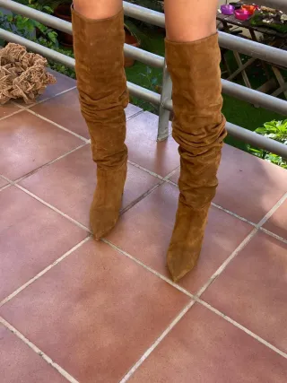Botas de piel marrones nuevas