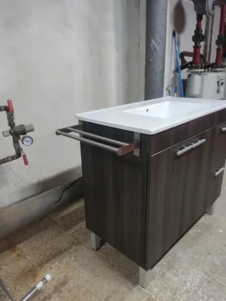 Mueble de baño con lavabo