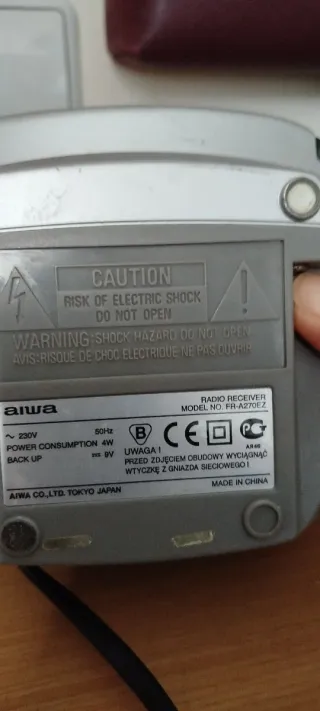 Radio Despertador Aiwa Gris