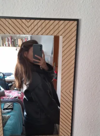 Cazadora biker H&M doble faz negra