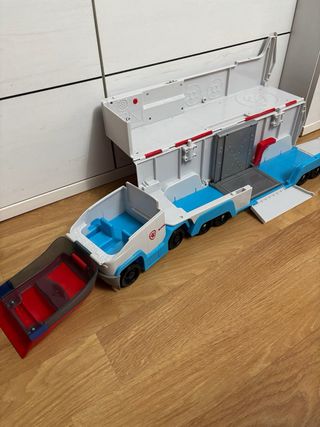 Camión Patrulla Canina