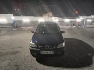 Opel Zafira 2004
