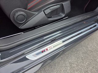 VOLKSWAGEN SCIROCCO 2.0 TSI 220cv