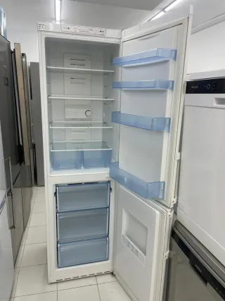 Nevera Balay Blanca altura 2mtr con garntia