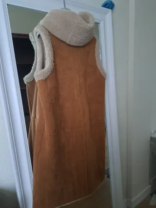 Chaleco largo ante y borreguillo reversible