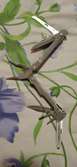 Herramienta Multiusos