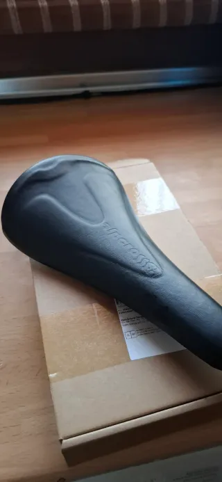 Sillín Alpcross Negro