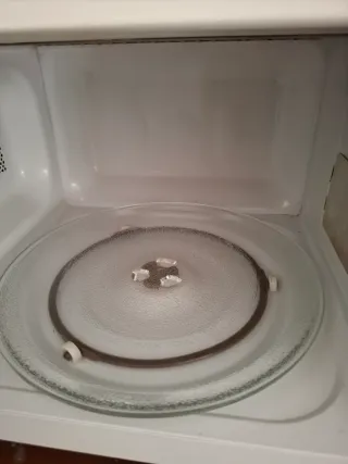 Microondas con Grill Blanco