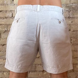 Pantalón corto beige