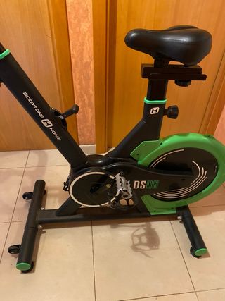 Bicicleta Estática BODYTONE DS06