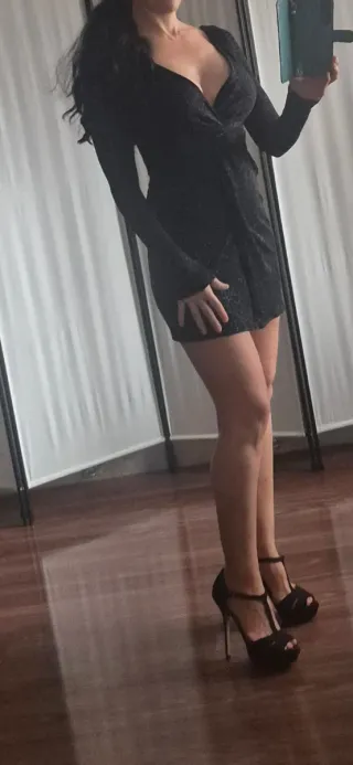 Vestido fiesta Pull&Bear negro brillante