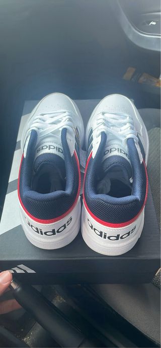 Zapatillas Adidas Blancas y Azules