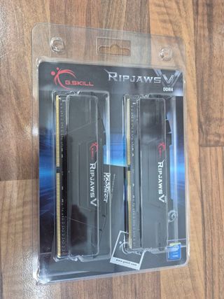 32GB (2x16GB) DDR4 3200MHz CL16 G.Skill Ripjaws V