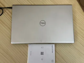 Portátil Dell Inspiron 15 3520 Intel i5 512 GB