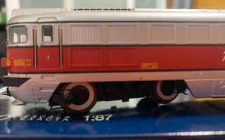 Electrotren 2303 Locomotora RENFE 353-002