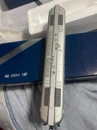 Electrotren 2303 Locomotora RENFE 353-002