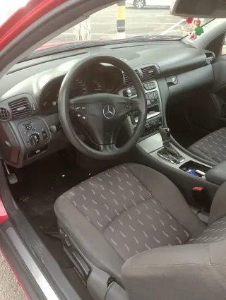 Mercedes-Benz  CLK 2004