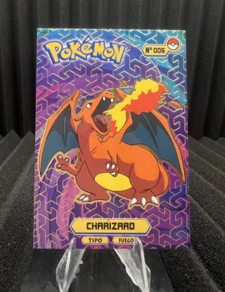 Carta Pokémon Charizard Topps 1997
