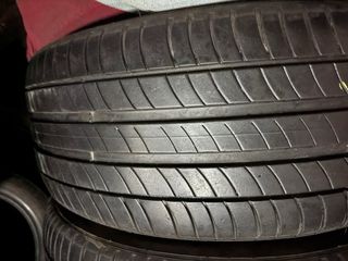 Neumático Michelin 245/45R19 102Y