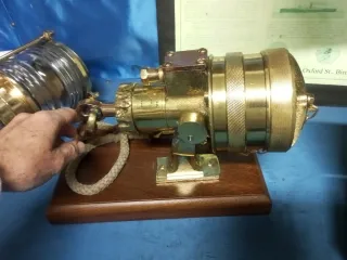 Corredera Náutica Cuentamillas Walkers Trident