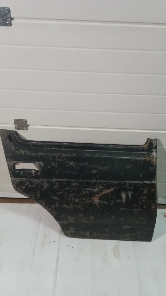 Aleta Delantera Seat 127 y panel puerta trasera