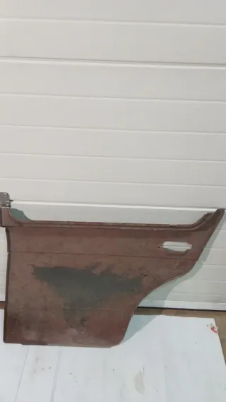 Aleta Delantera Seat 127 y panel puerta trasera