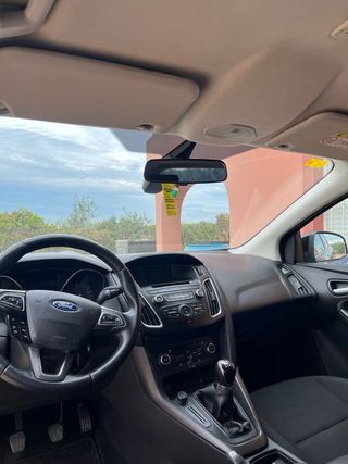 Ford Focus  2015