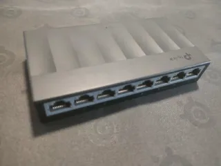 Switch TP-Link LS1008G 8 Puertos Gigabit