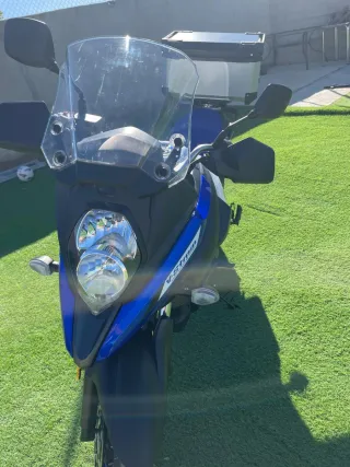 Suzuki V-Strom 650 Azul