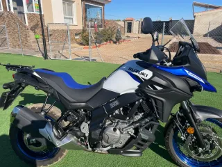 Suzuki V-Strom 650 Azul