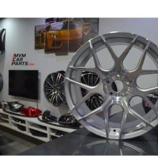 Juego de 4 Llantas 20 Japan Racing JR18 Silver